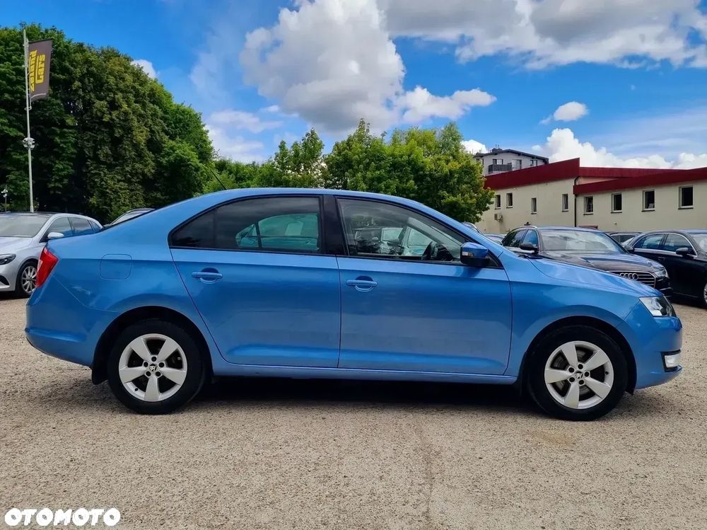 Skoda RAPID 1.2 TSI Ambition - 4