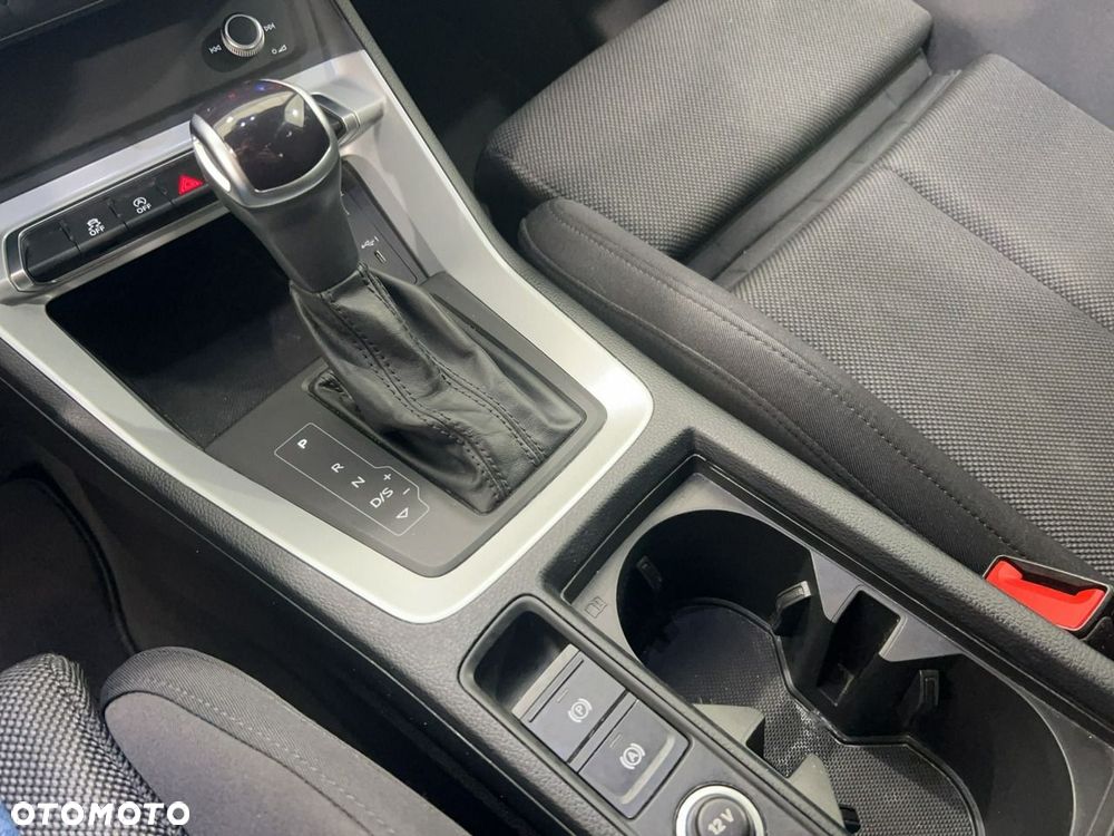 Audi Q3 35 TFSI mHEV S tronic - 18
