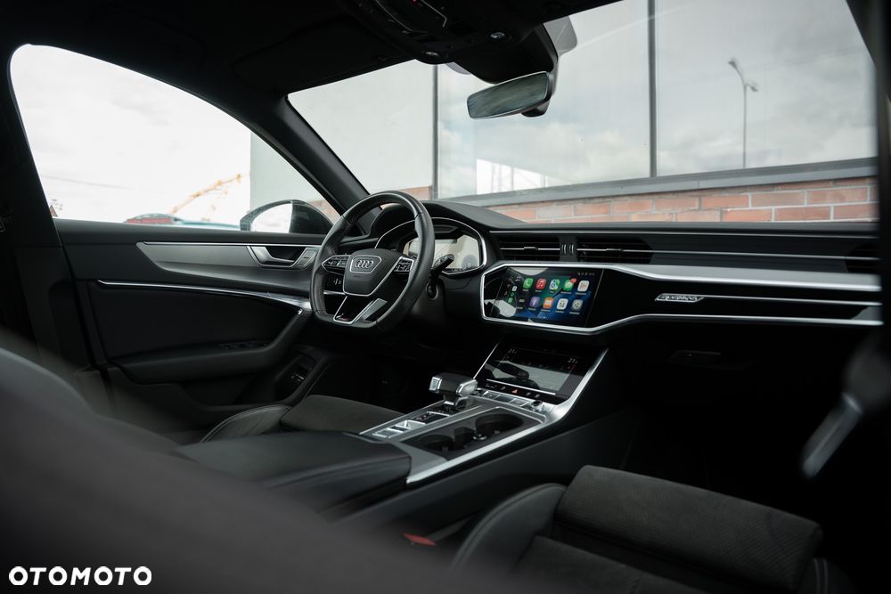 Audi A6 Avant 55 TFSI e quattro S tronic sport - 29