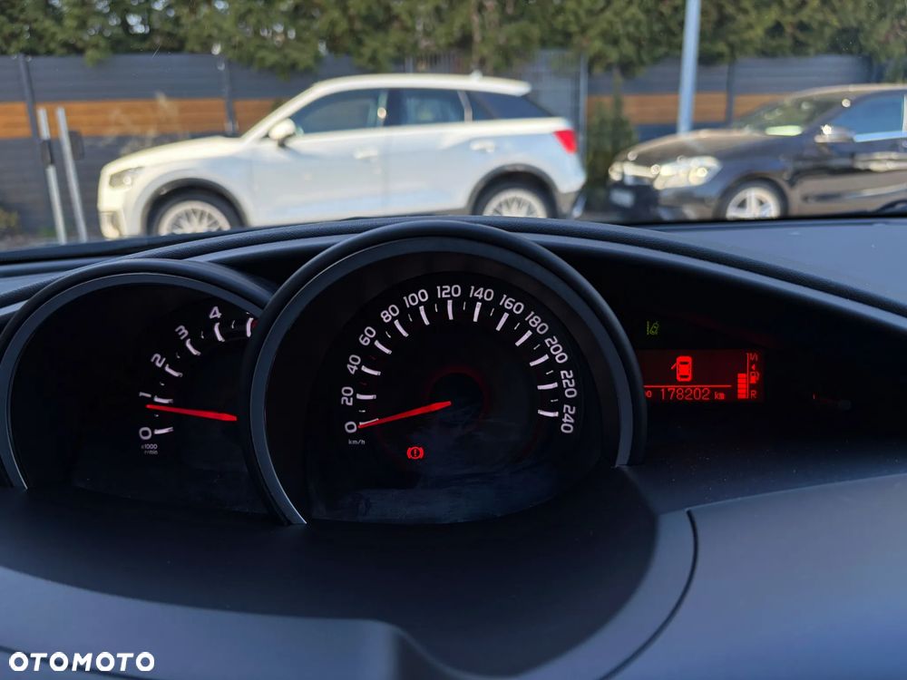 Toyota Verso - 22