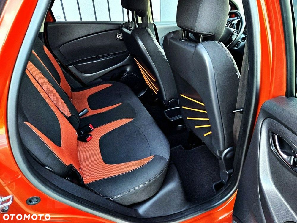 Renault Captur TCe 120 EDC Helly Hansen - 10