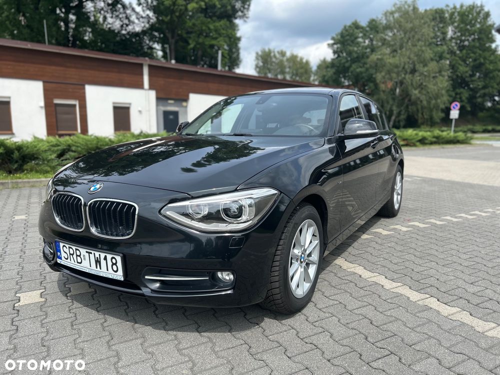 BMW Seria 1 118i Sport Line - 1