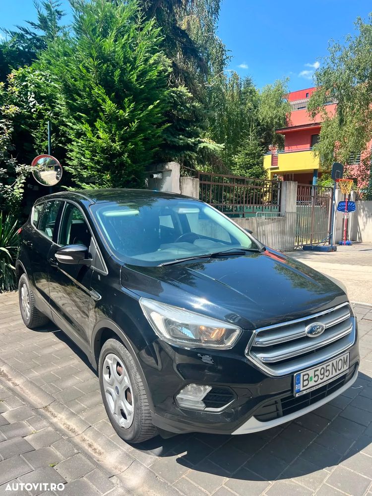 Ford Kuga - 10
