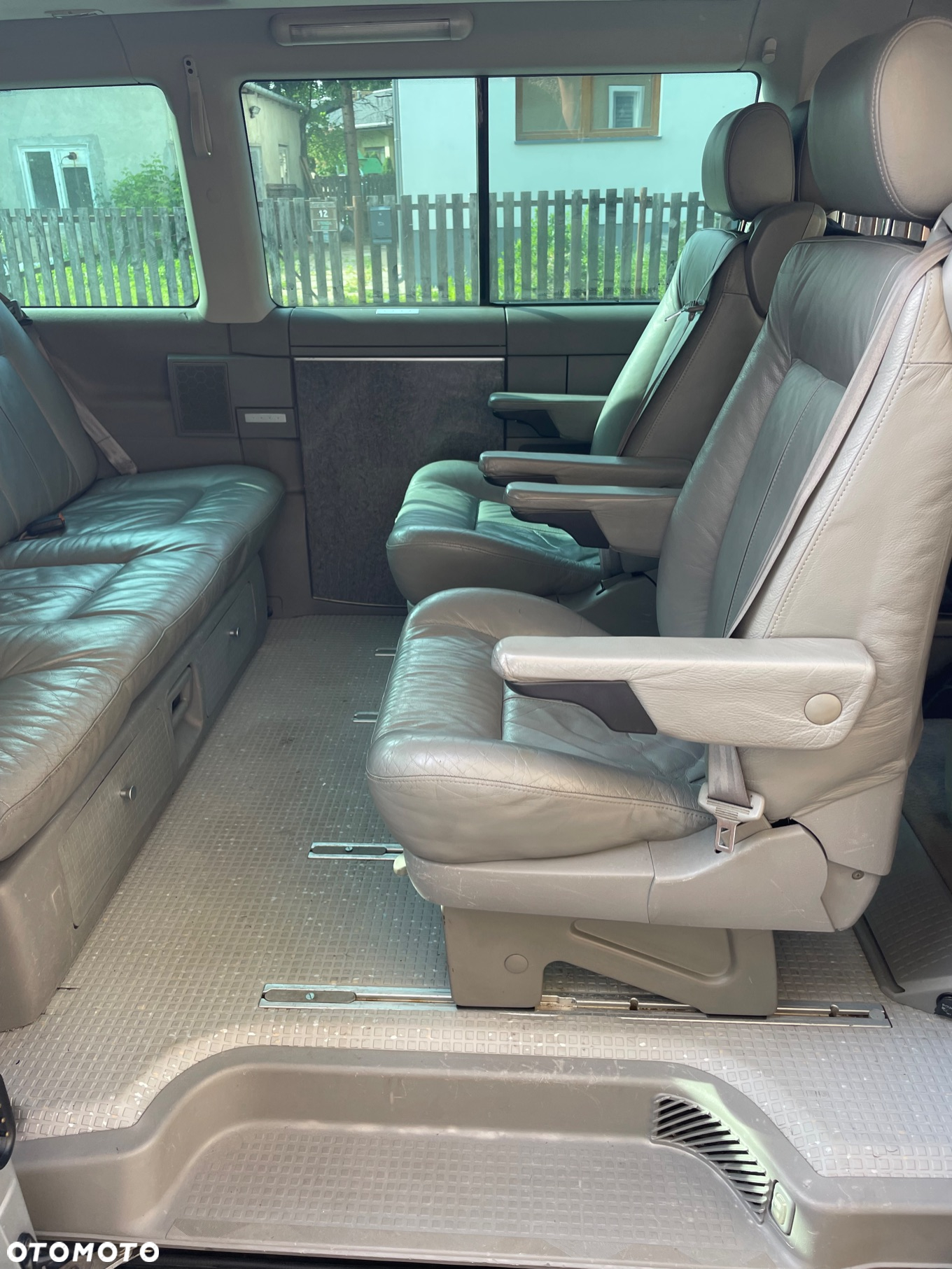 Volkswagen Multivan TDI syncro - 9