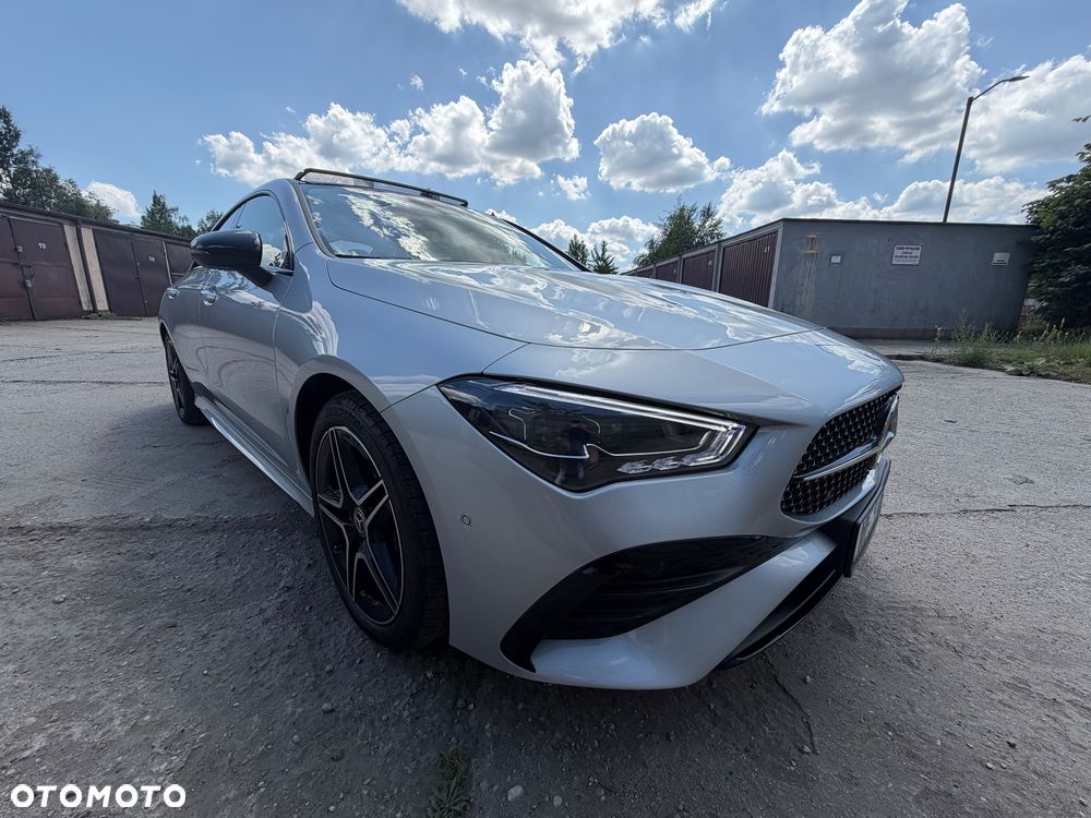 Mercedes-Benz CLA 200 d AMG Line 8G-DCT - 12