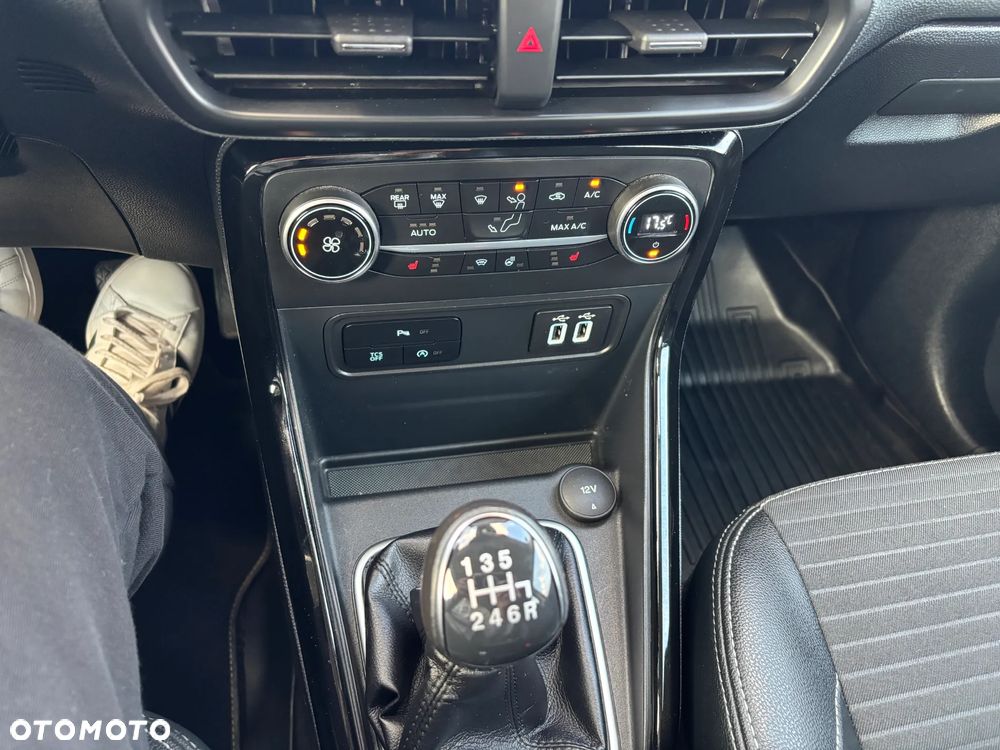 Ford EcoSport 1.0 EcoBoost TITANIUM - 24