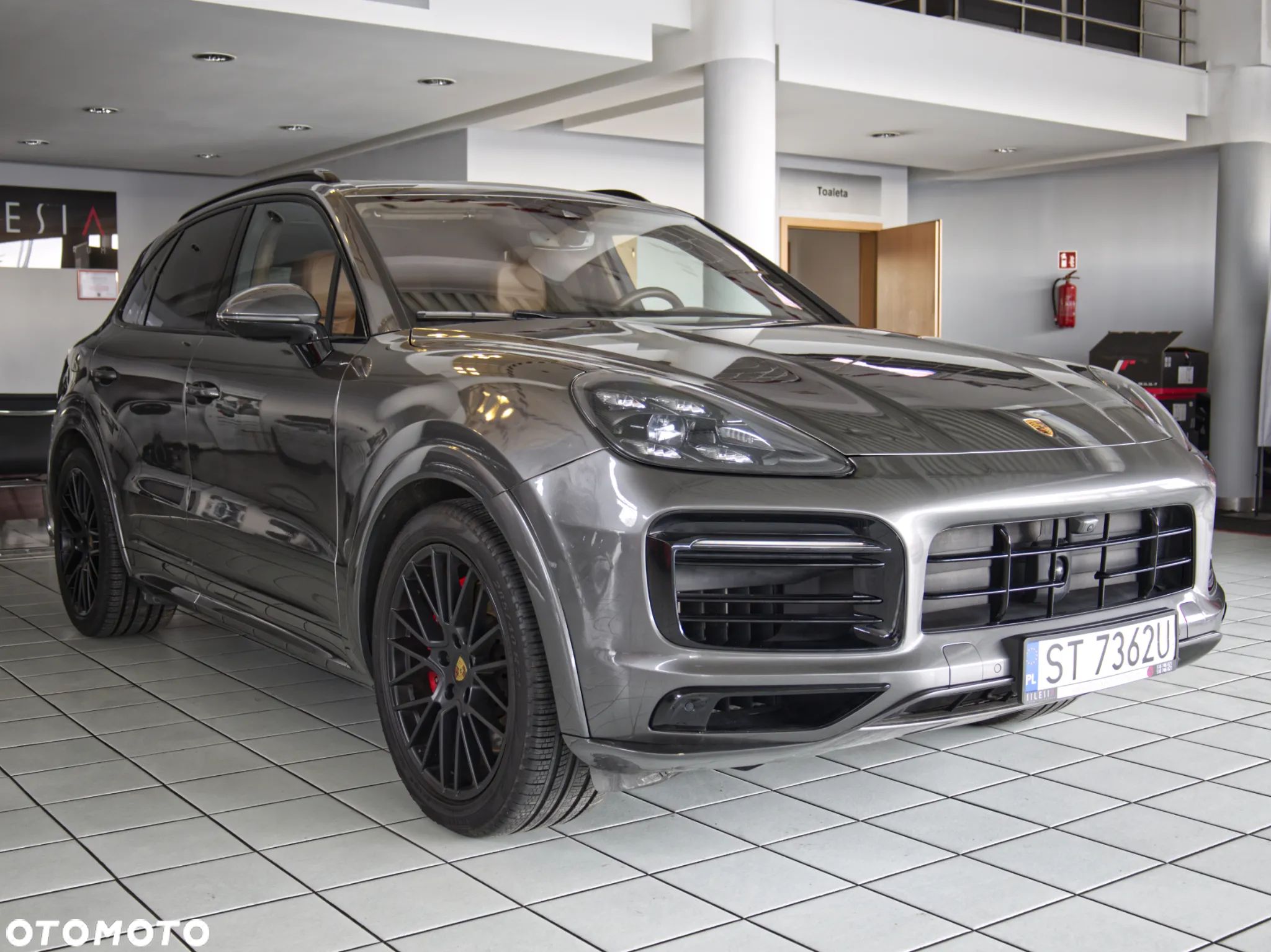 Porsche Cayenne GTS - 1