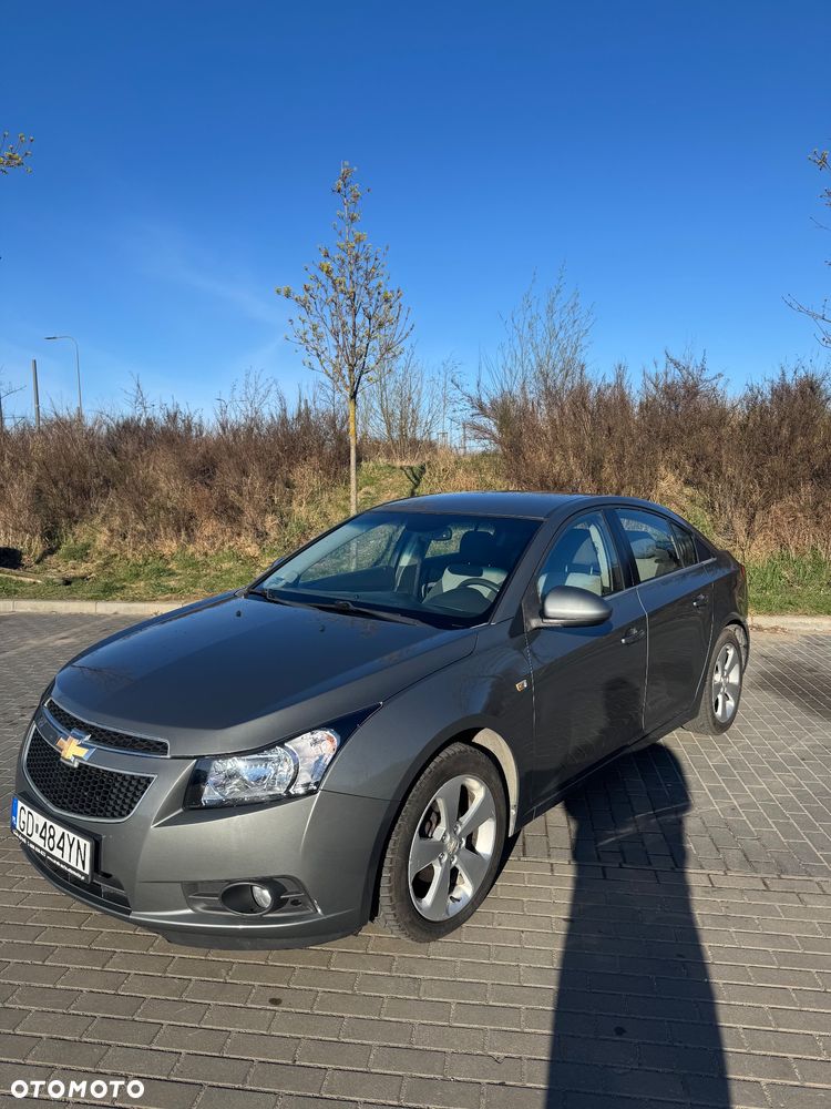 Chevrolet Cruze 1.8 LT+ - 1