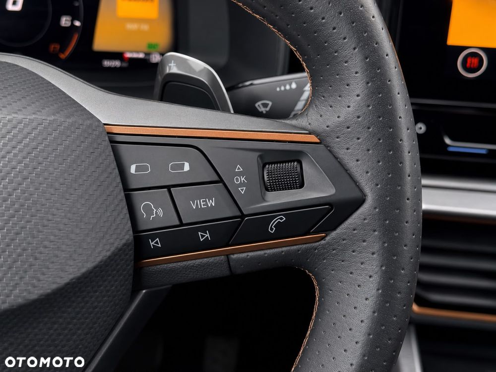 Cupra Formentor 1.4 e-Hybrid DSG Priority - 26