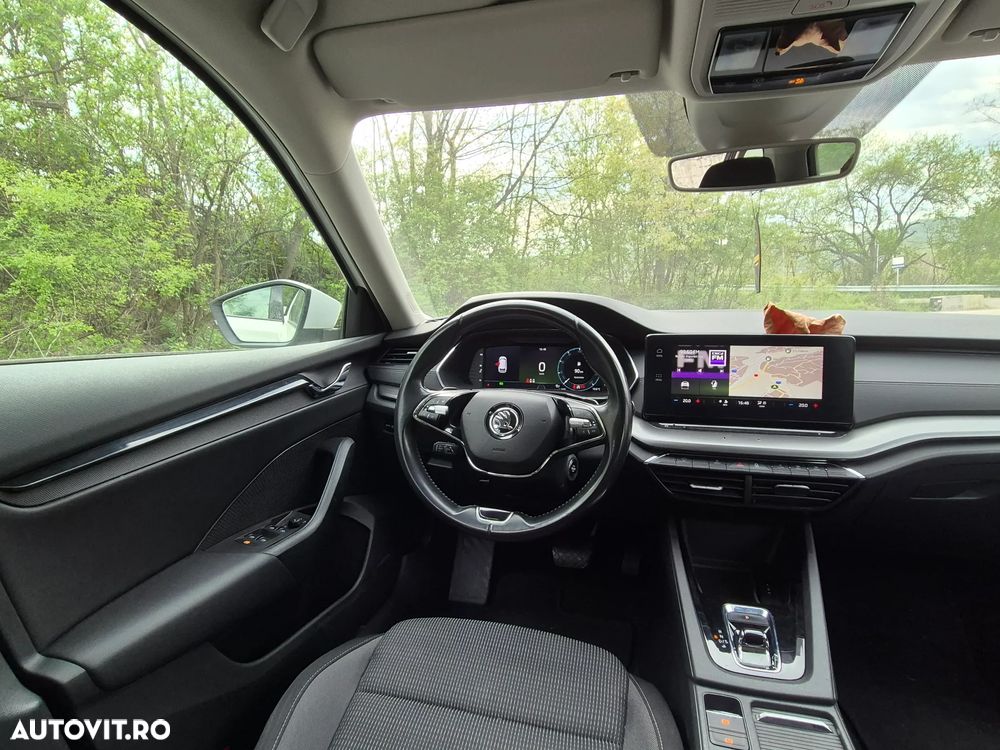 Skoda Octavia 2.0 TDI DSG Exclusive Plus - 16