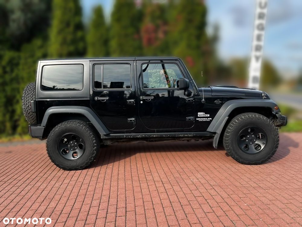 Jeep Wrangler 2.8 CRD Unlim Black Edition II - 6