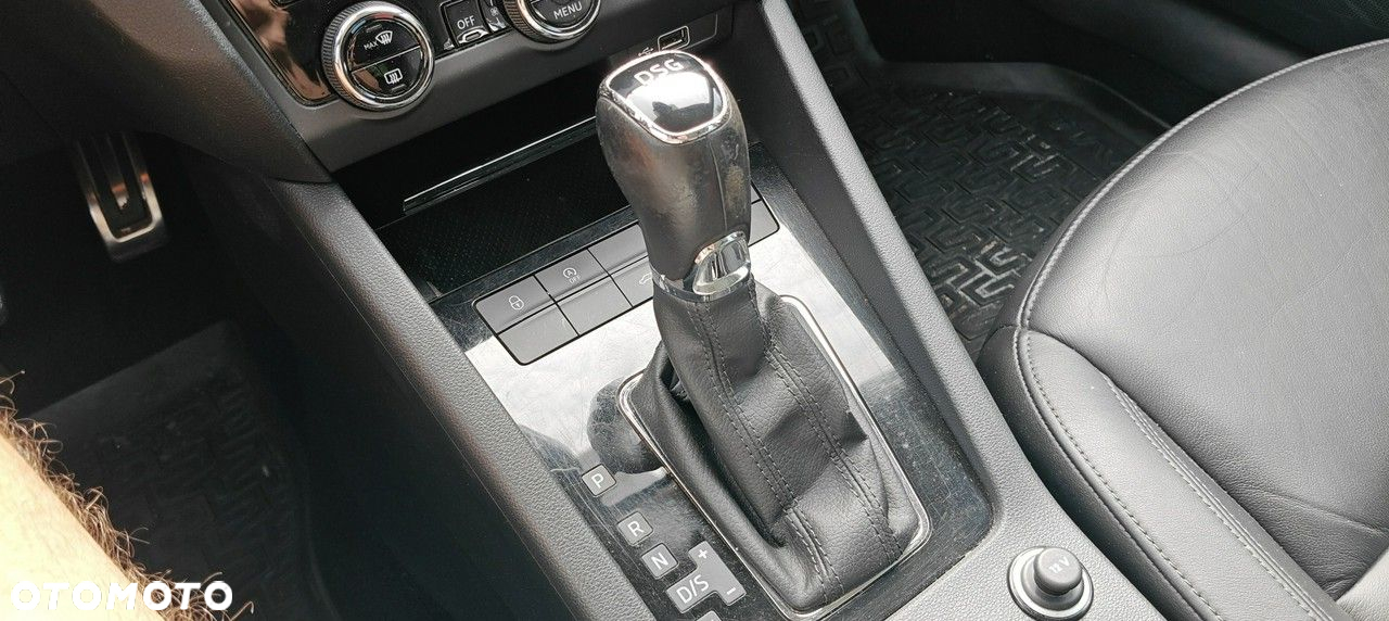 Skoda Octavia 1.6 TDI DSG Premium Edition - 19