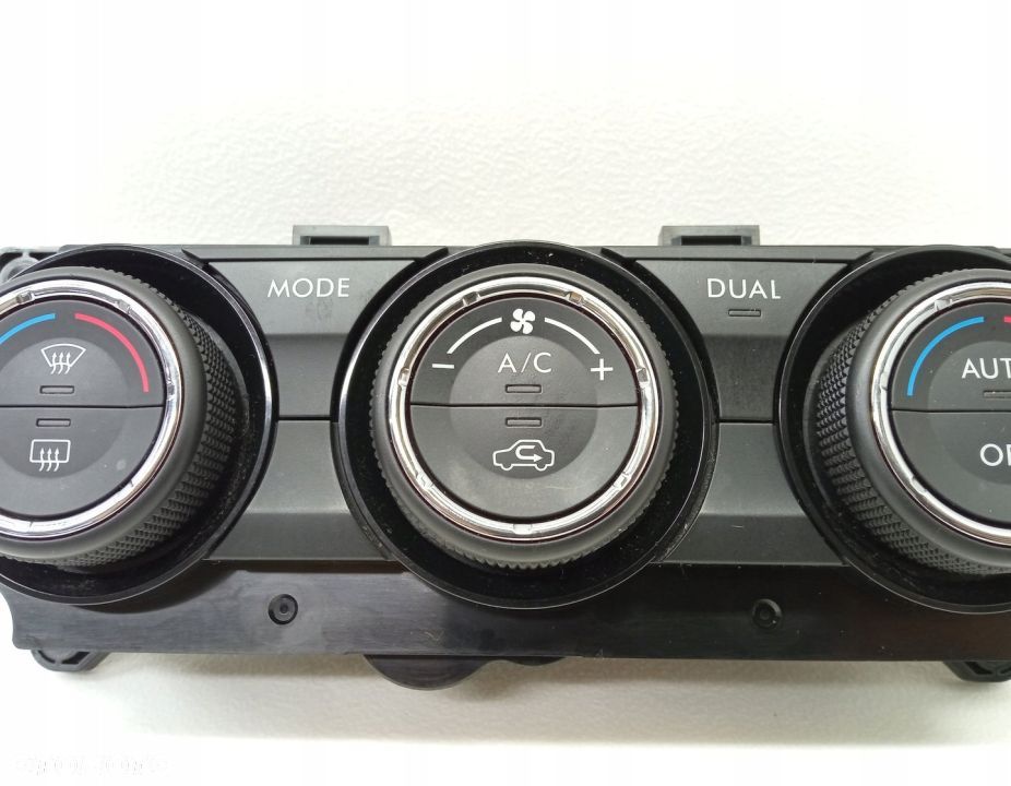 PANEL STEROWANIA NAWIEWU SUBARU XV I 72311FJ030 - 3