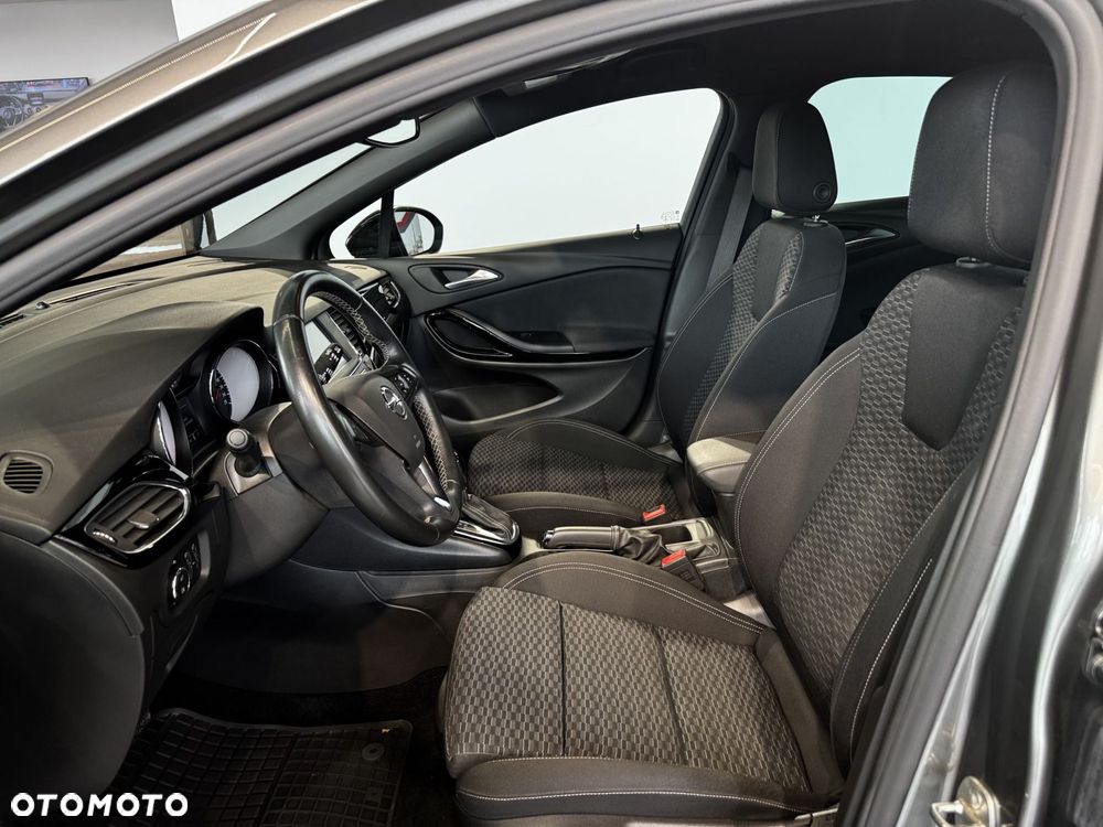 Opel Astra - 16