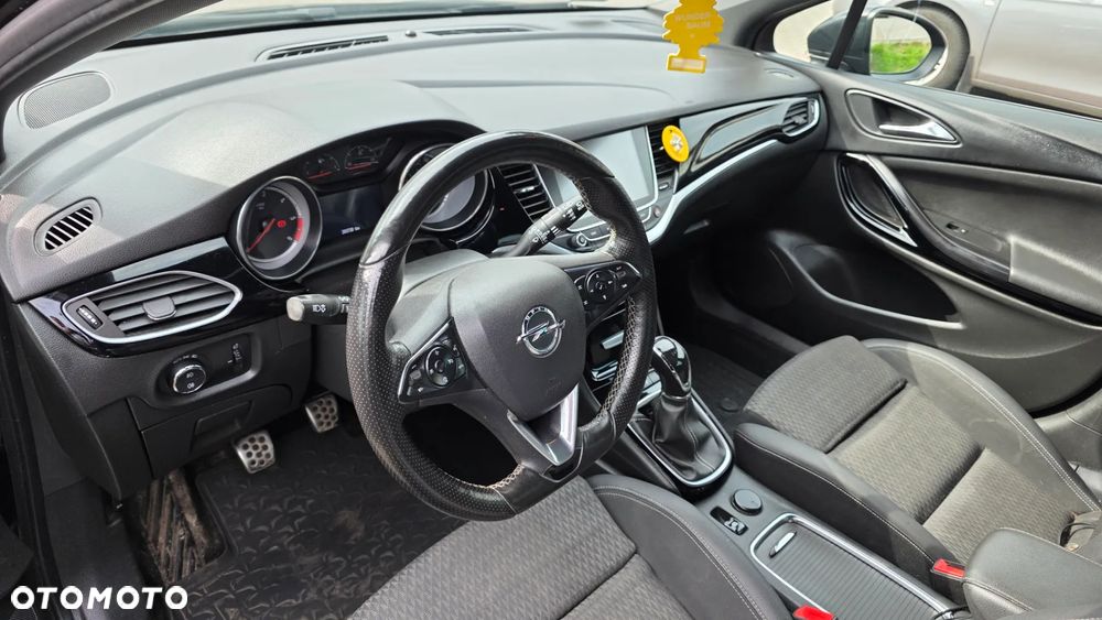 Opel Astra 1.6 D (CDTI) Start/Stop Innovation - 9