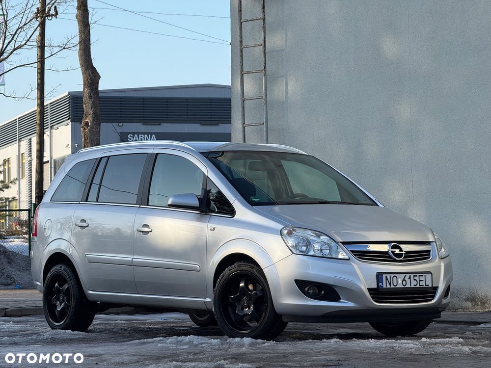 Opel Zafira 1.6 16V Comfort - 10