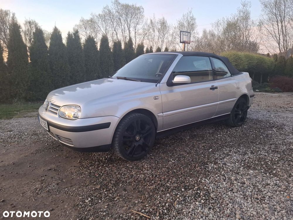 Volkswagen Golf 2.0 GTI - 1