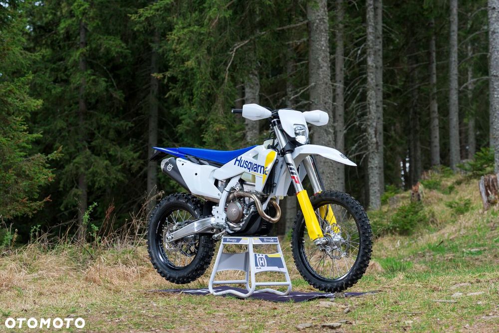 Husqvarna FE - 5