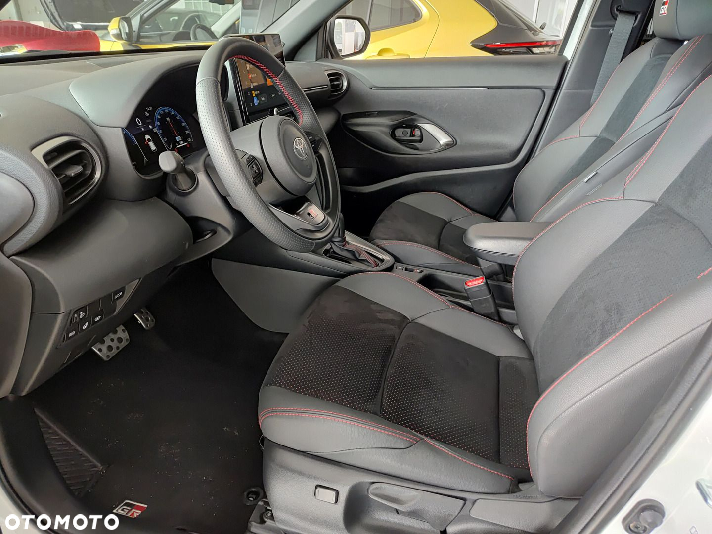 Toyota Yaris Cross - 10