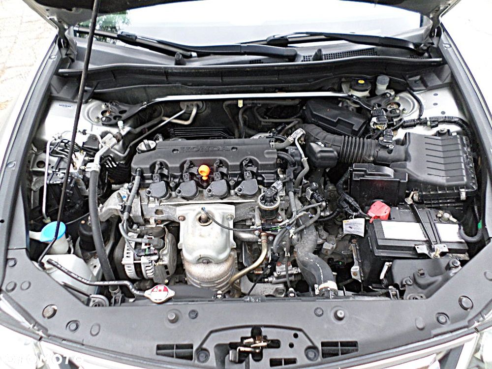 Honda Accord 2.0 Elegance Advantage - 34