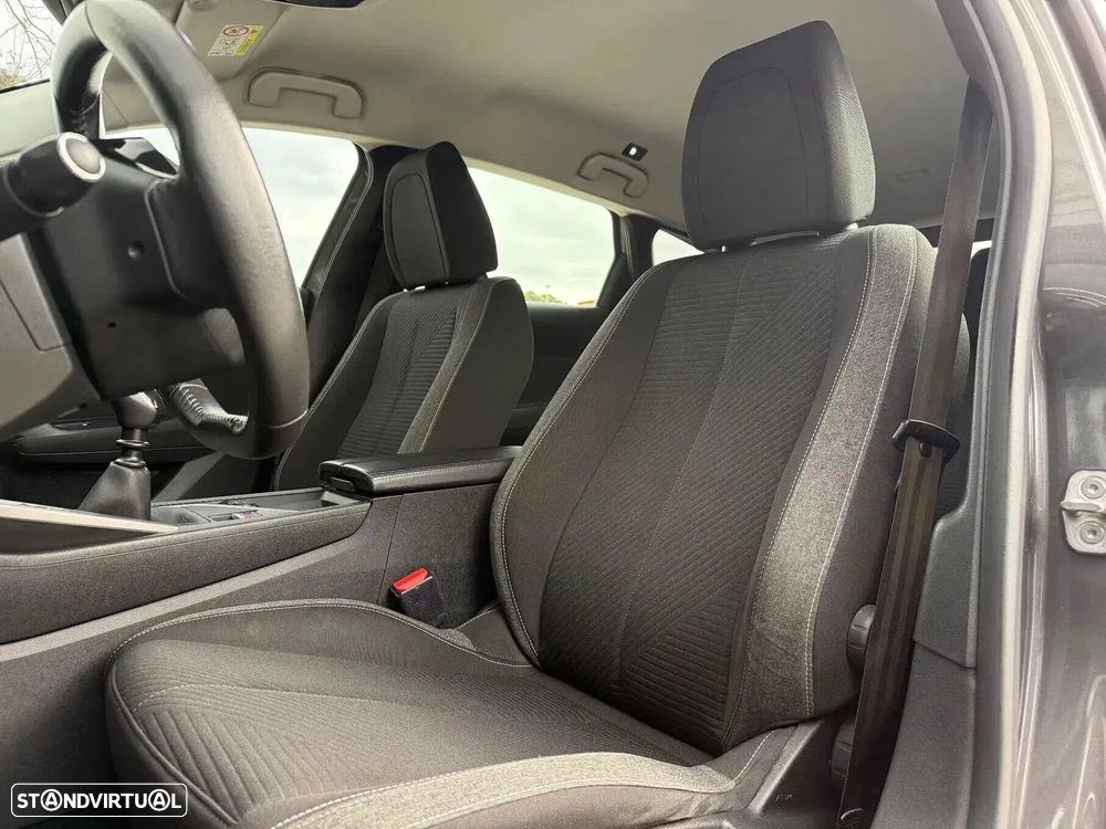 Peugeot 308 SW - 15