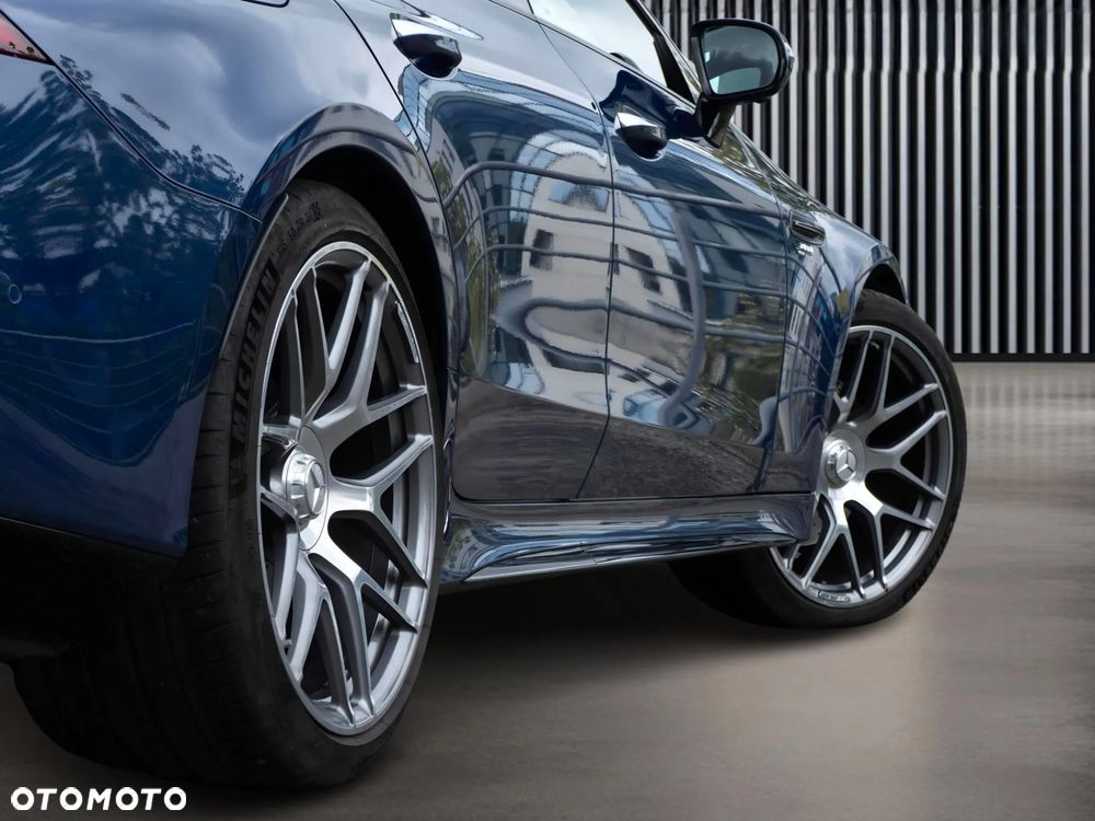 Mercedes-Benz AMG GT 43 4-Matic+ - 13