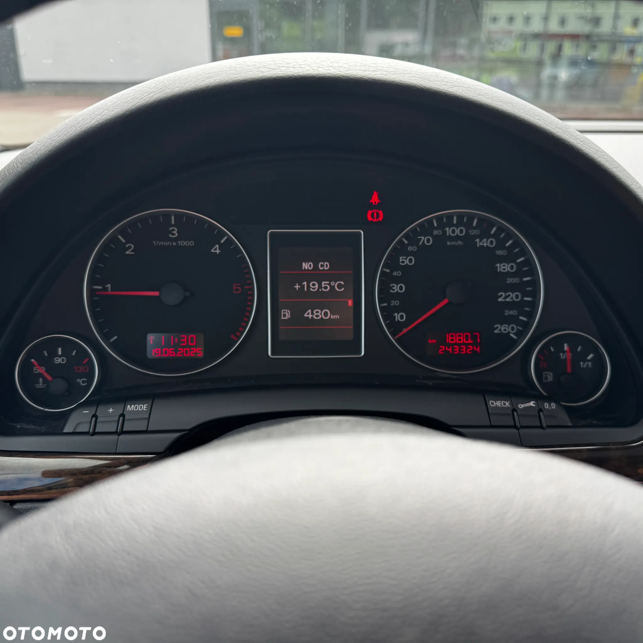 Audi A4 - 25