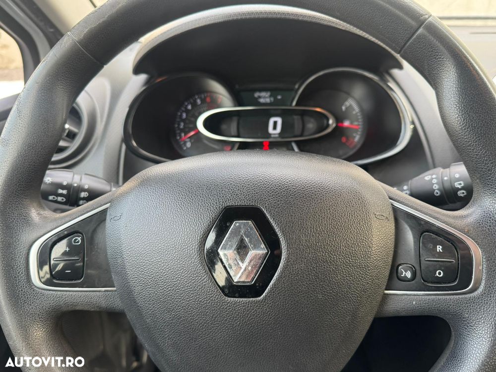 Renault Clio 1.2 Life - 10