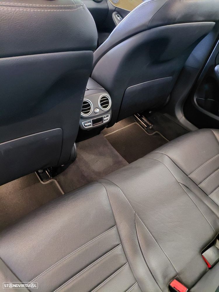 Mercedes-Benz C 350 - 26