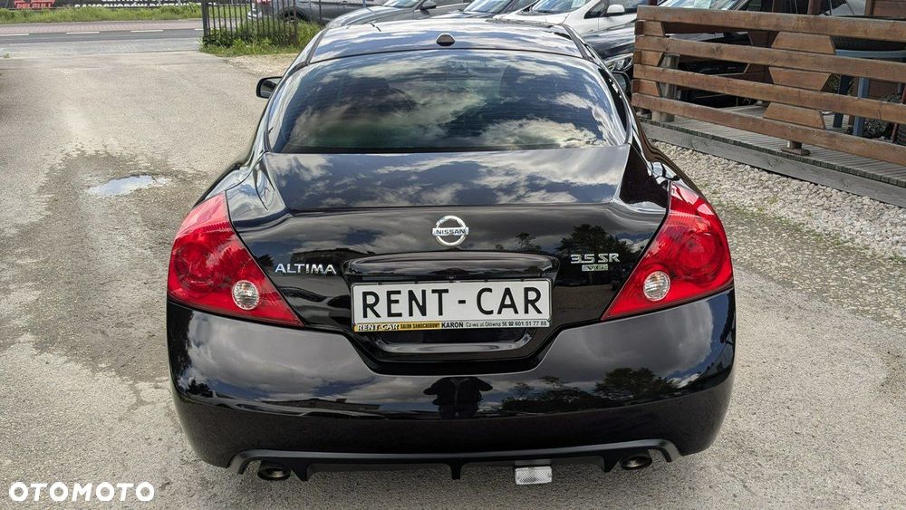 Nissan Altima - 36