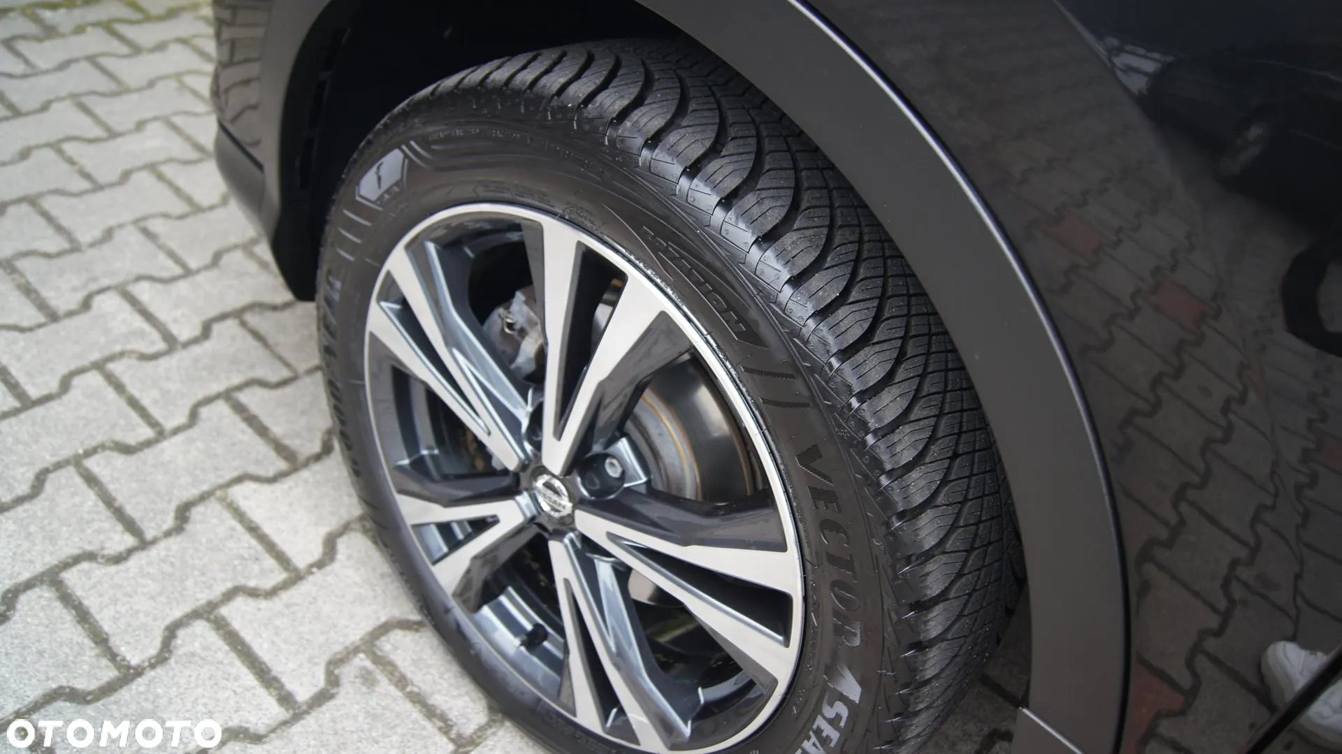 Nissan Qashqai 1.3 DIG-T N-Connecta - 10