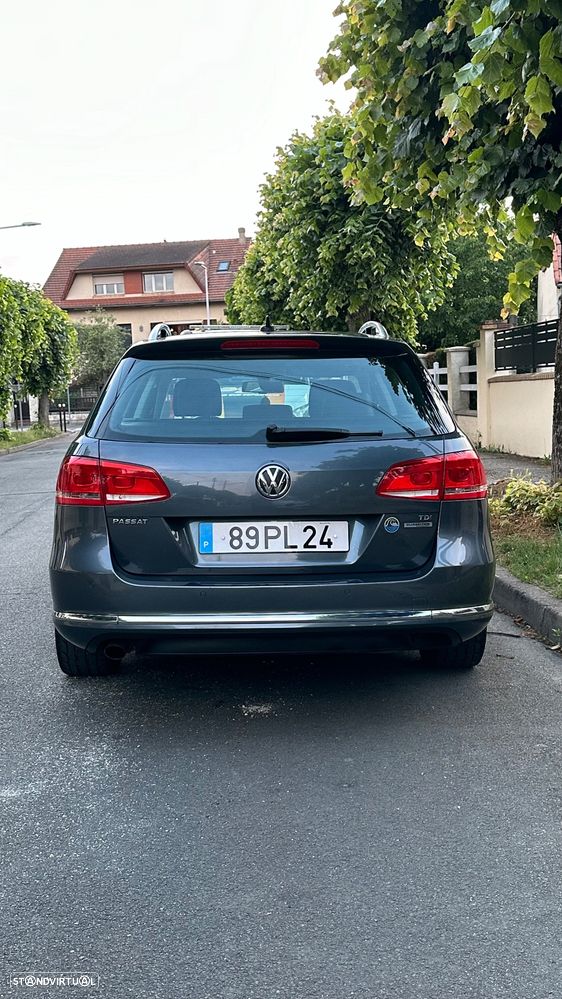 VW Passat Variant 1.6 TDI DPF BlueMotion Comfortline - 5