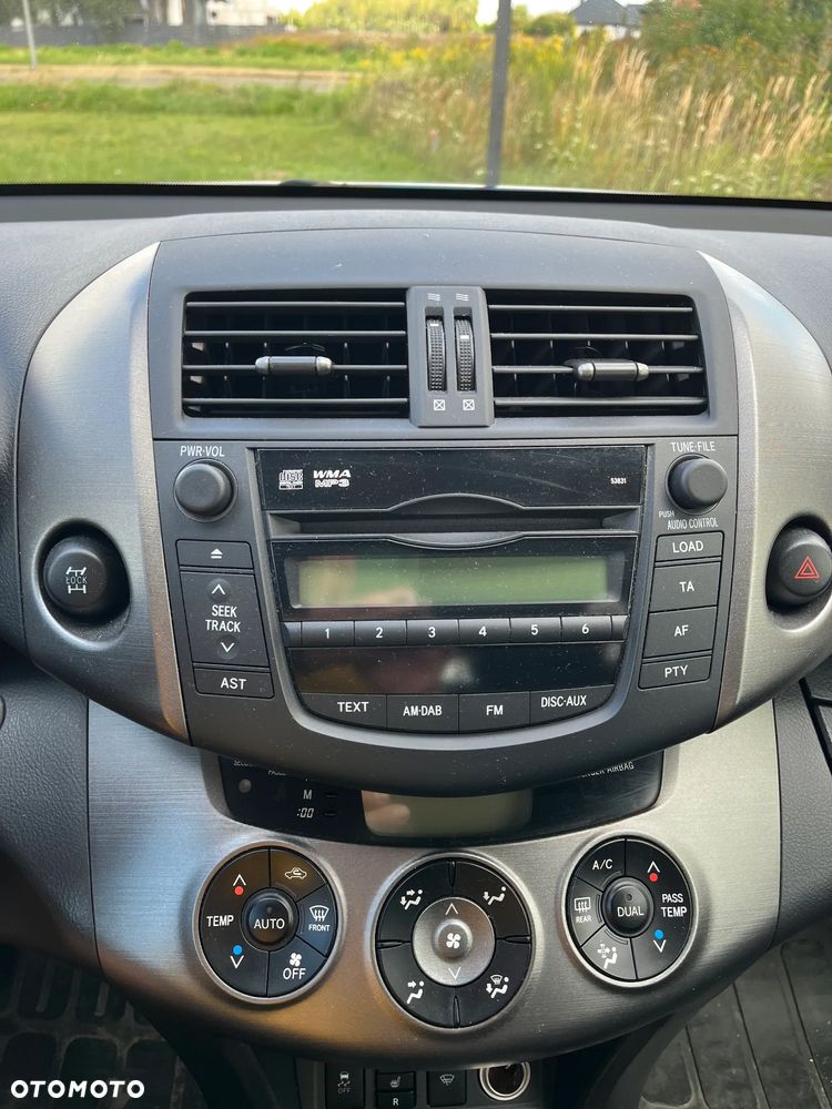 Toyota RAV4 2.0 VVT-i Luna - 5