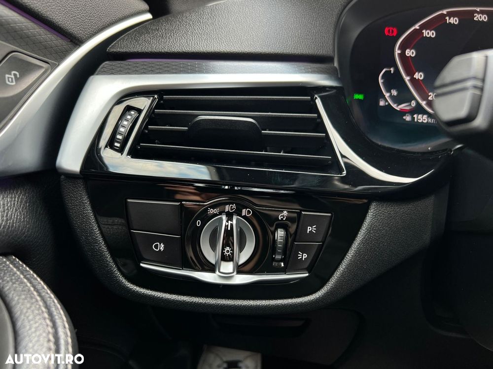 BMW Seria 5 - 34