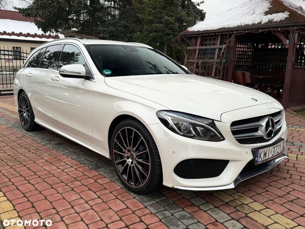 Mercedes-Benz Klasa C 180 9G-TRONIC AMG Line