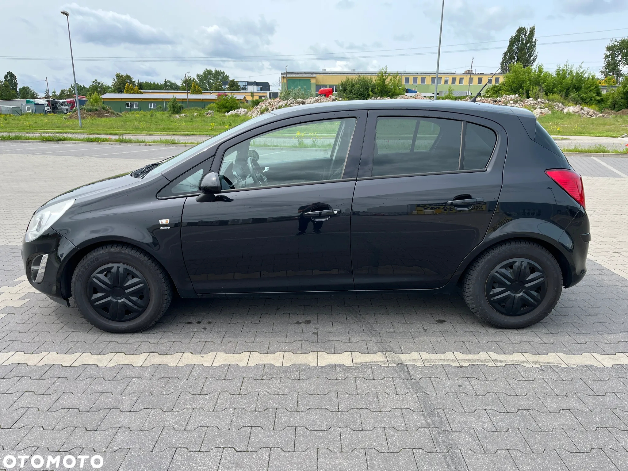 Opel Corsa 1.4 16V Satellite - 3