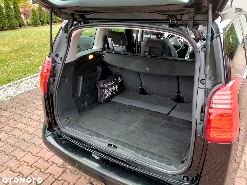 Peugeot 5008 - 21
