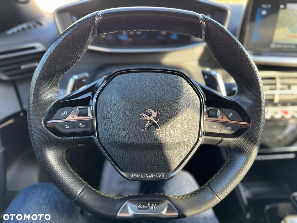 Peugeot 2008 1.2 PureTech GT Line S&S EAT8 - 17