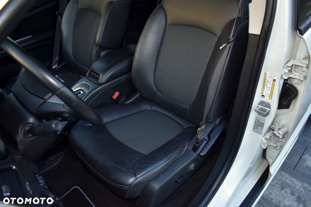 Fiat Freemont 2.0 Multijet 16V DPF Automatik Allrad Cross - 25