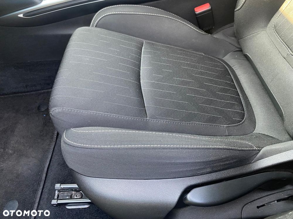 Renault Megane - 11