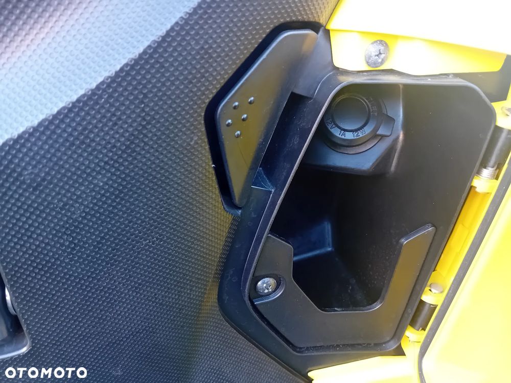 Yamaha Tricity - 11