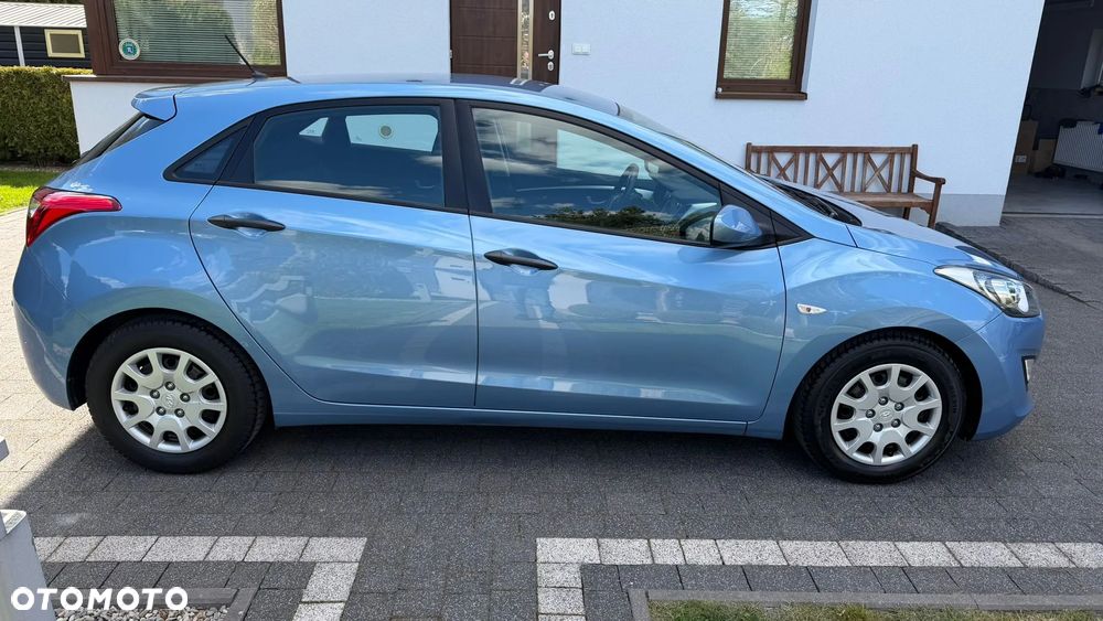 Hyundai i30 1.4 Classic - 10