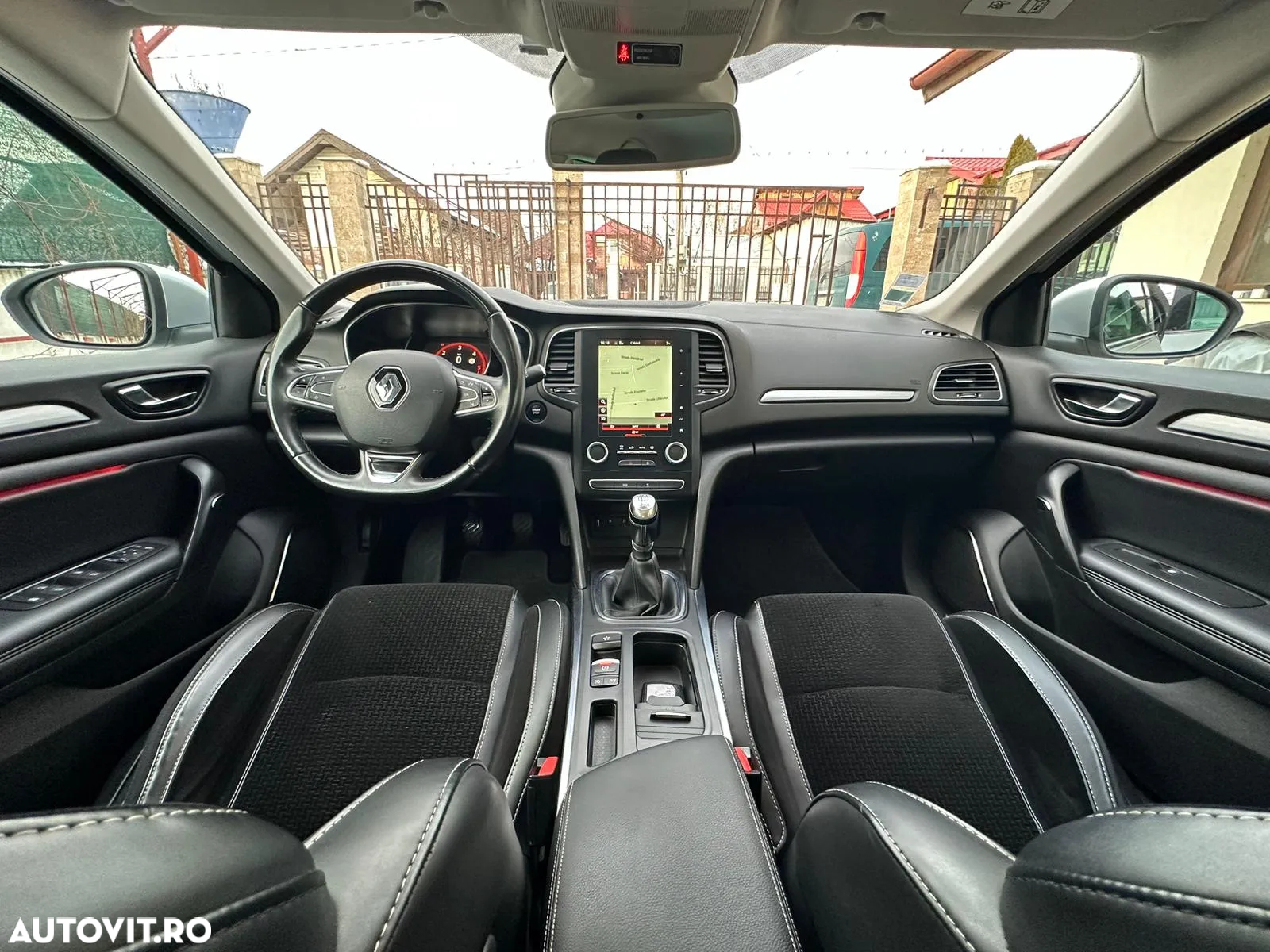 Renault Megane ENERGY dCi 130 INTENS - 13