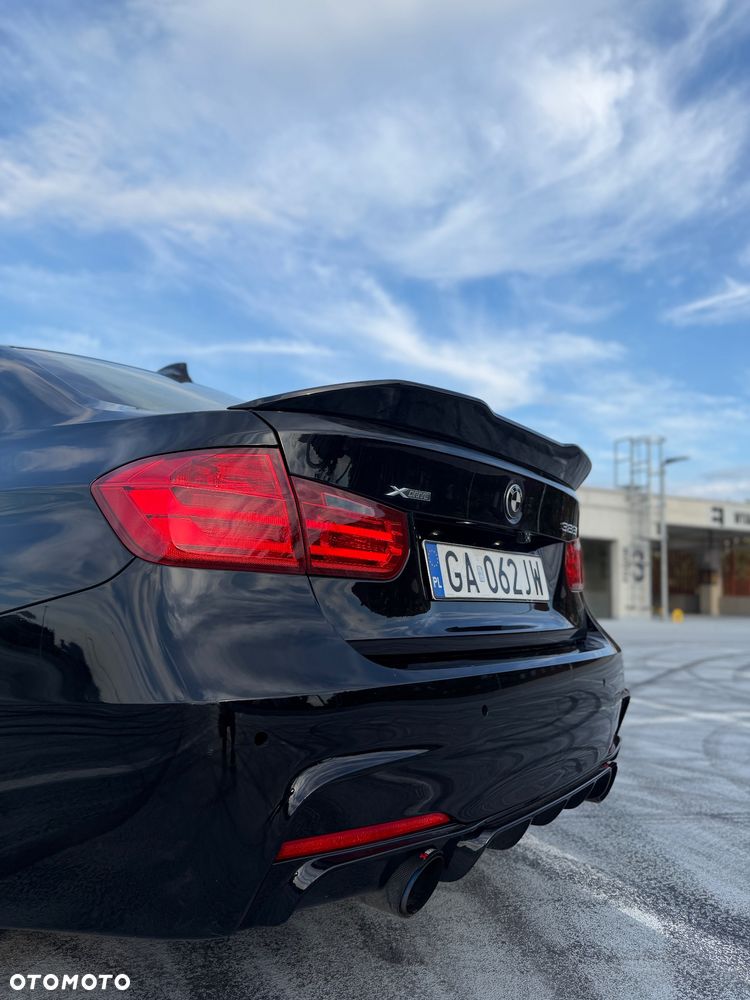BMW Seria 3 - 25