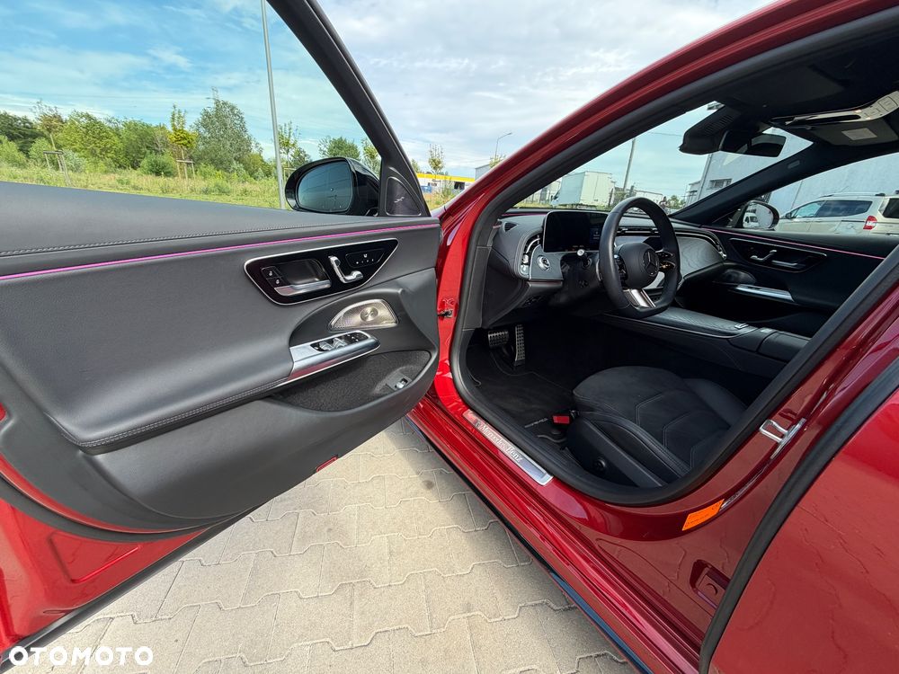 Mercedes-Benz Klasa E 220 d mHEV 4-Matic AMG 9G-Tronic - 10