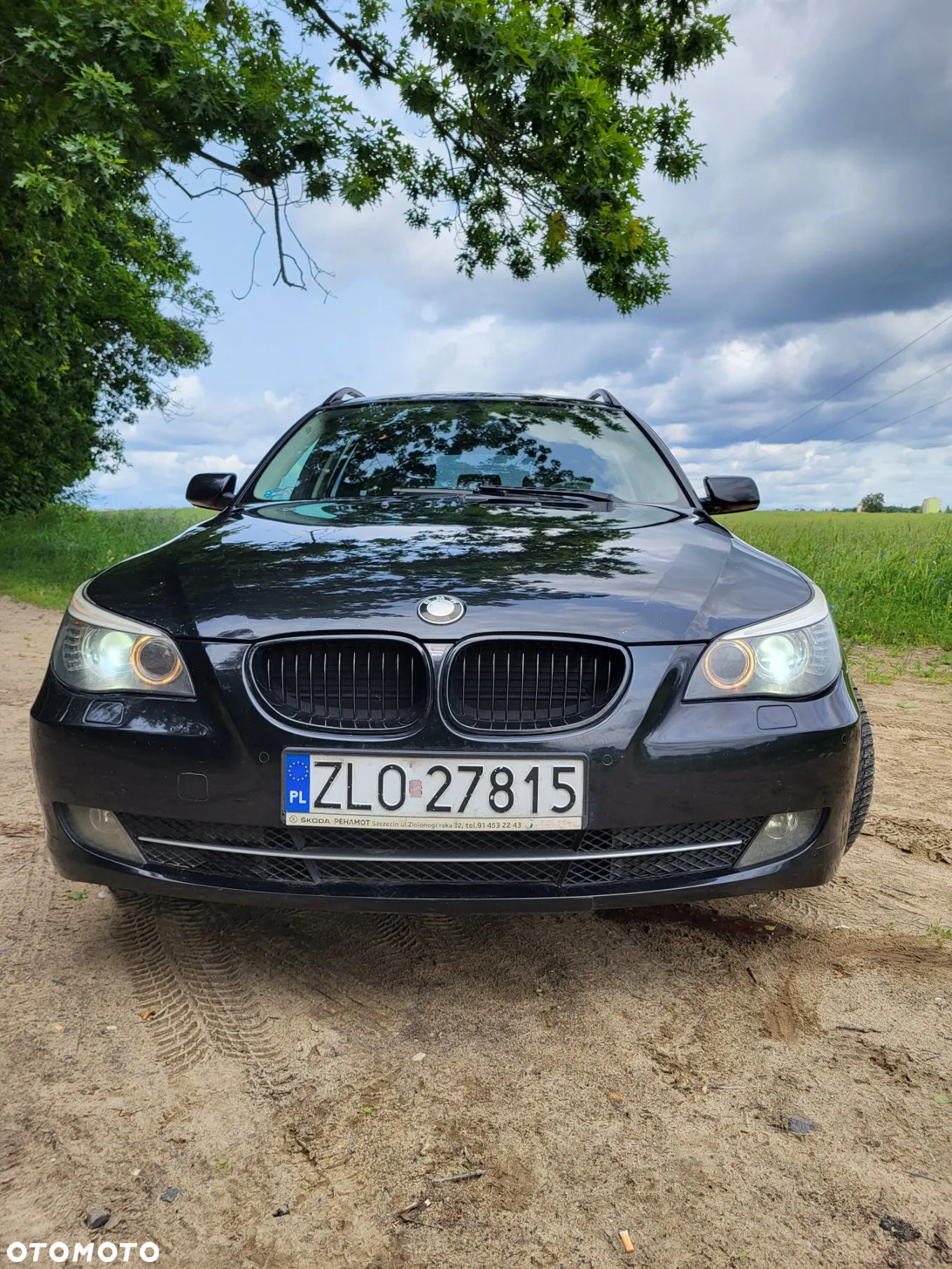 BMW Seria 5 520d Touring - 9
