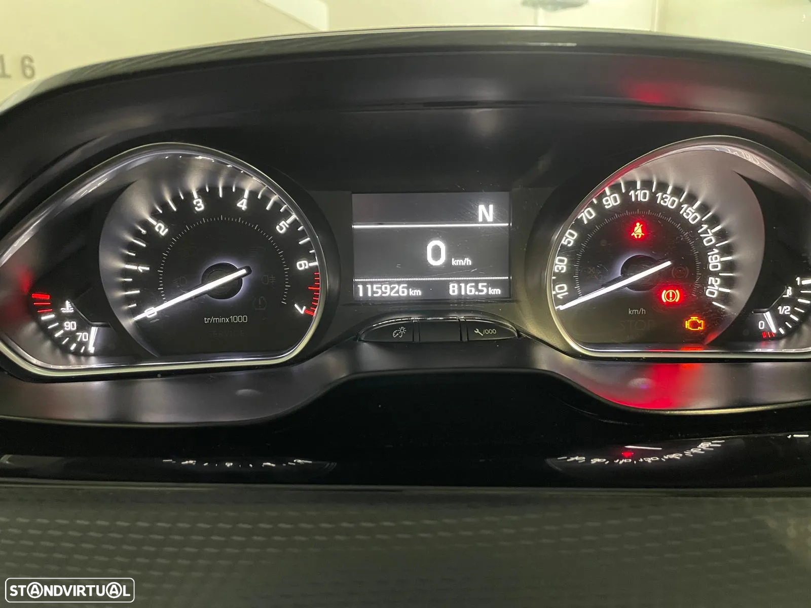 Peugeot 2008 - 6
