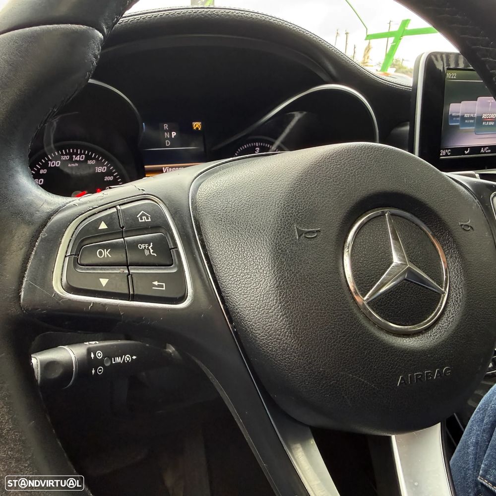 Mercedes-Benz GLC 220 d 4Matic 9G-TRONIC AMG Line - 30