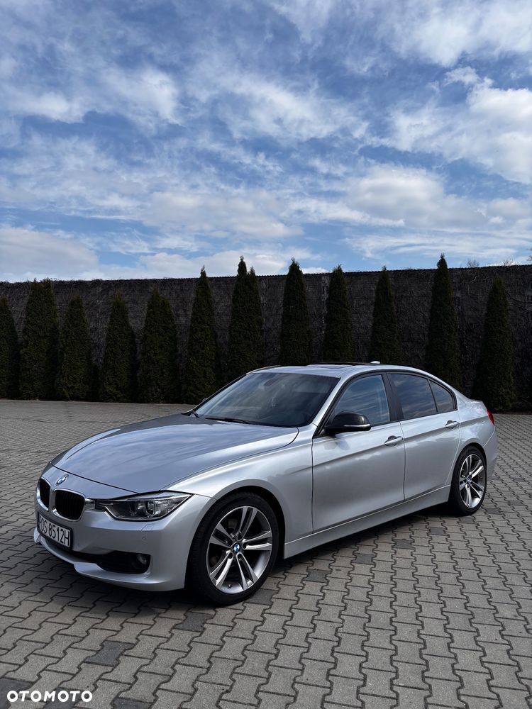 BMW Seria 3 320d DPF Efficient Dynamics Edition - 1