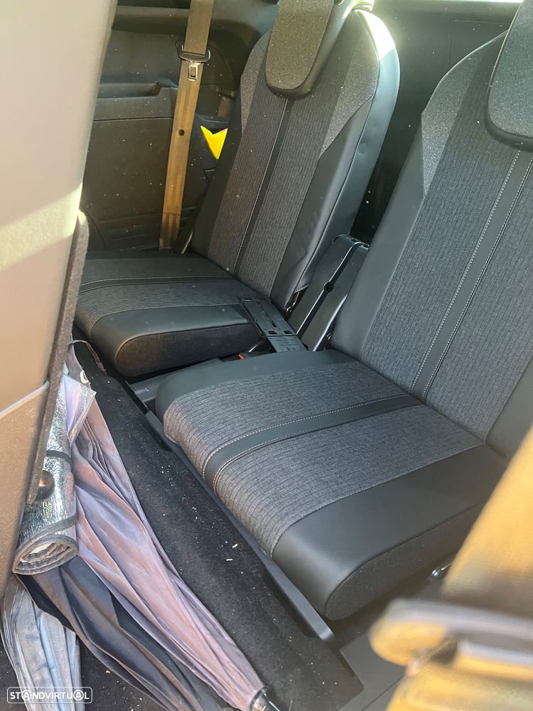 Peugeot 5008 1.5 BlueHDi GT Line EAT8 - 5